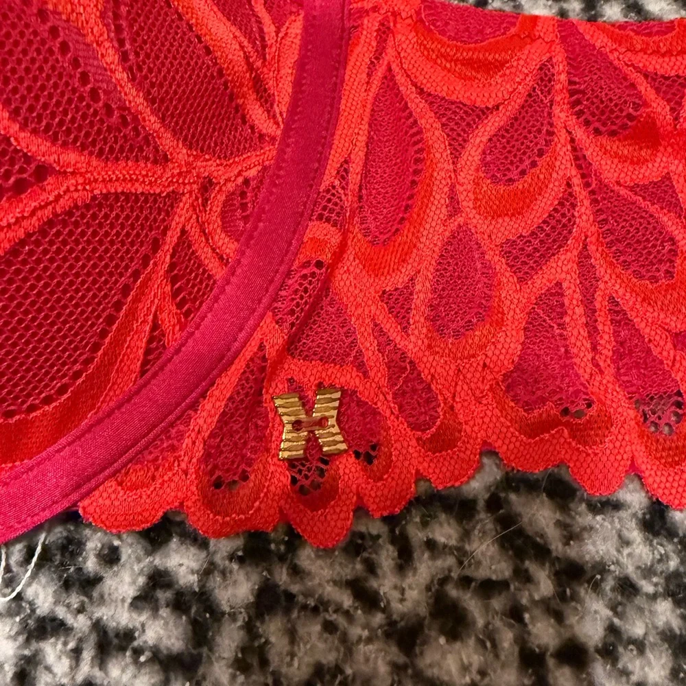 Savage X Fenty Vibrant Red Lace Bra - Picture 4 of 5
